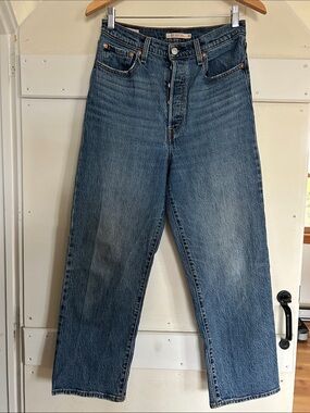 Levi’s Ribcage Straight Ankle